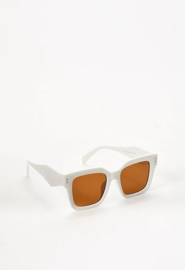 Square Wide Frame Sunglasses - Image 3