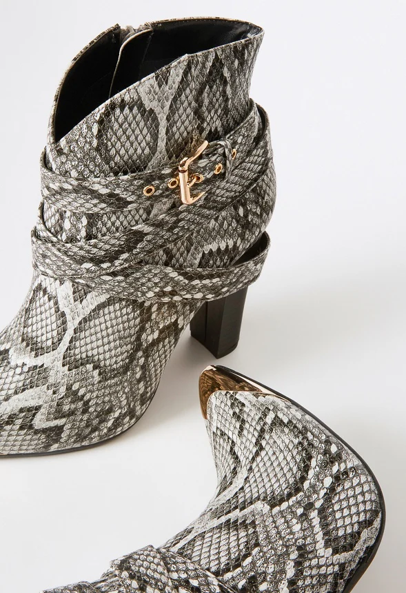 Stevie Heeled Ankle Boot - Image 5