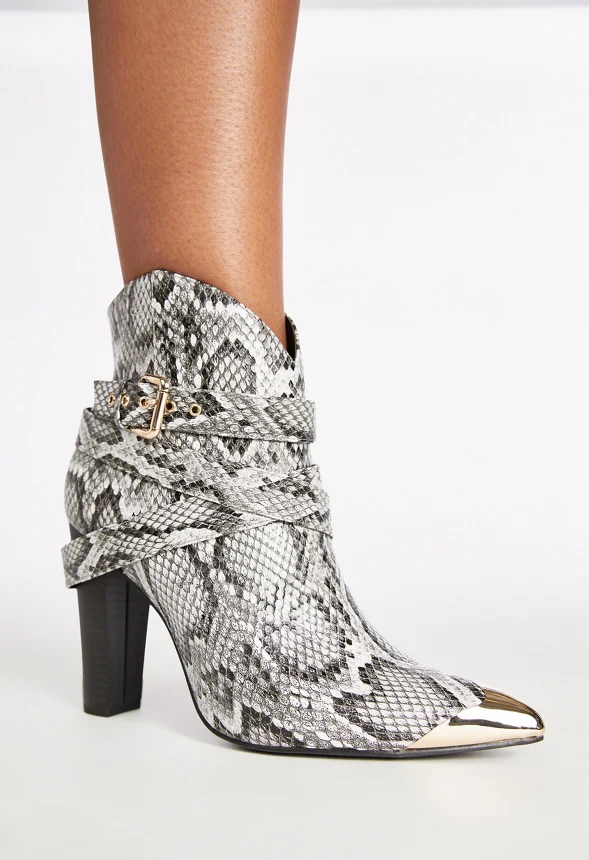 Stevie Heeled Ankle Boot - Image 8