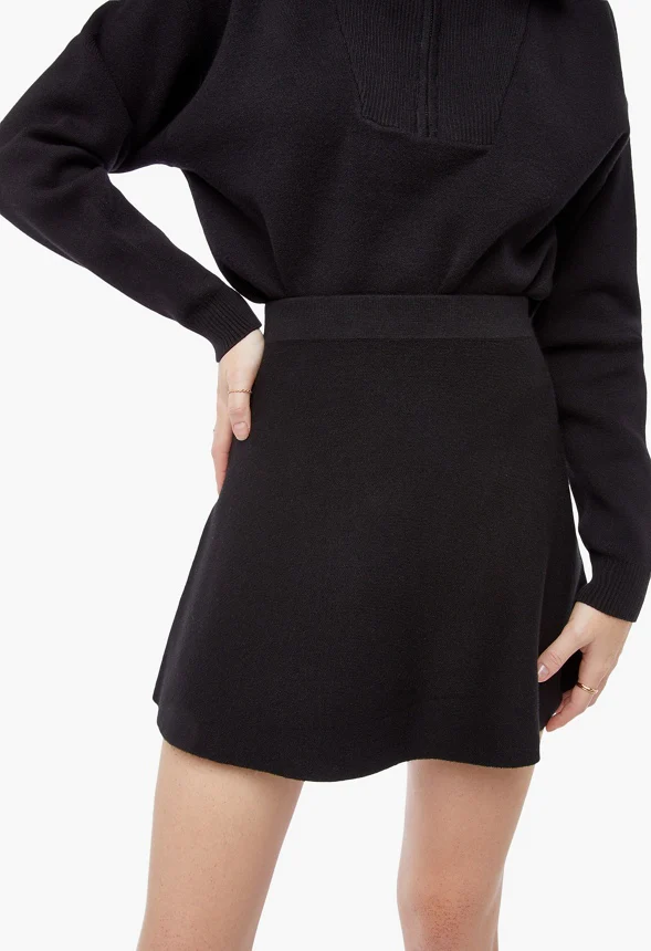 Sweater Mini Skirt - Image 4