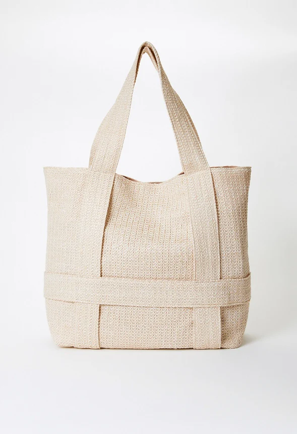 Traveling Raffia Bag - Image 2