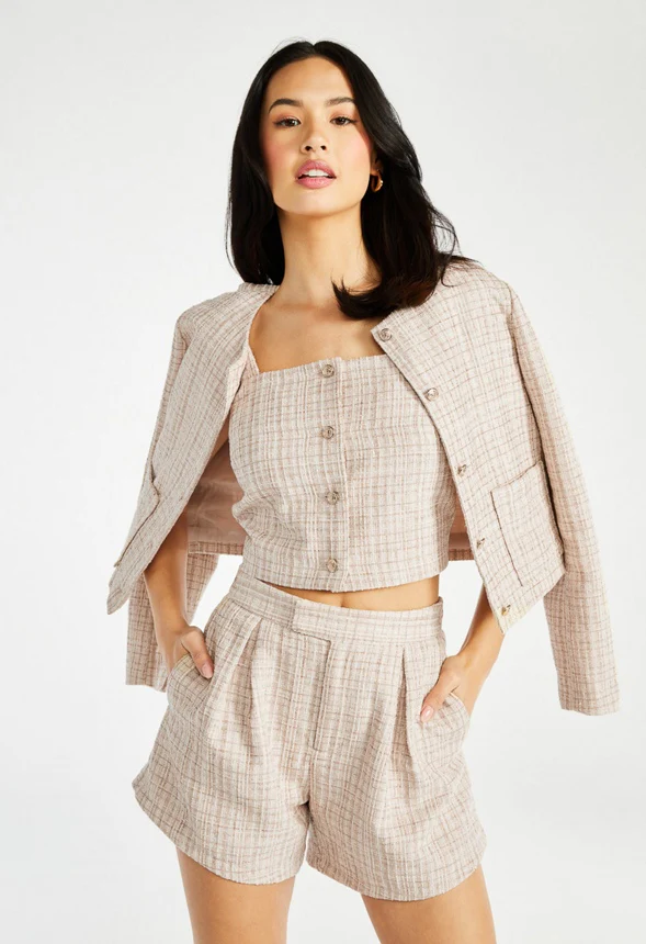 Tweed Button Front Short Jacket - Image 4