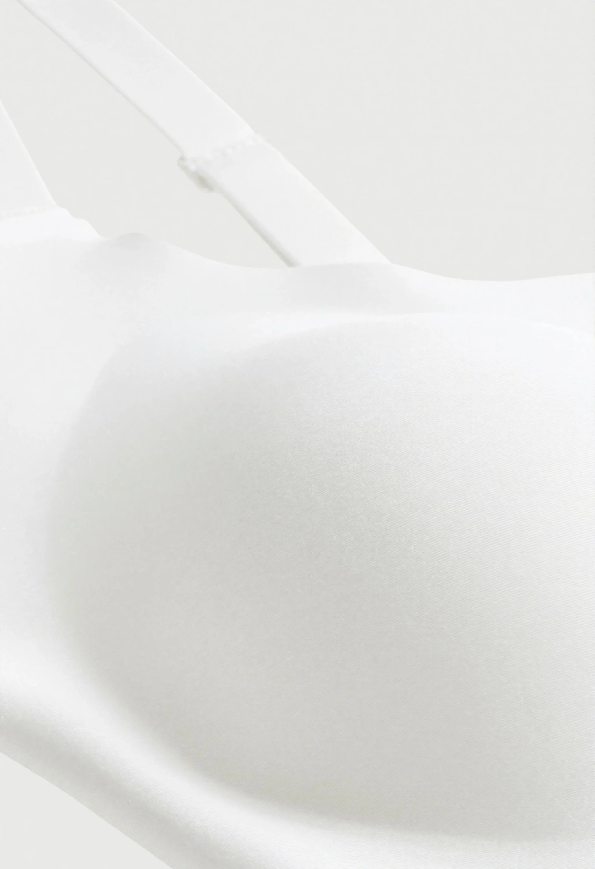 Classic Spaghetti Strap Bralette - Smart Size - Image 7