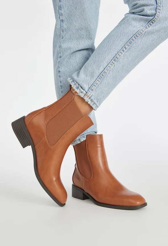 Vernetta Chelsea Boot - Image 7