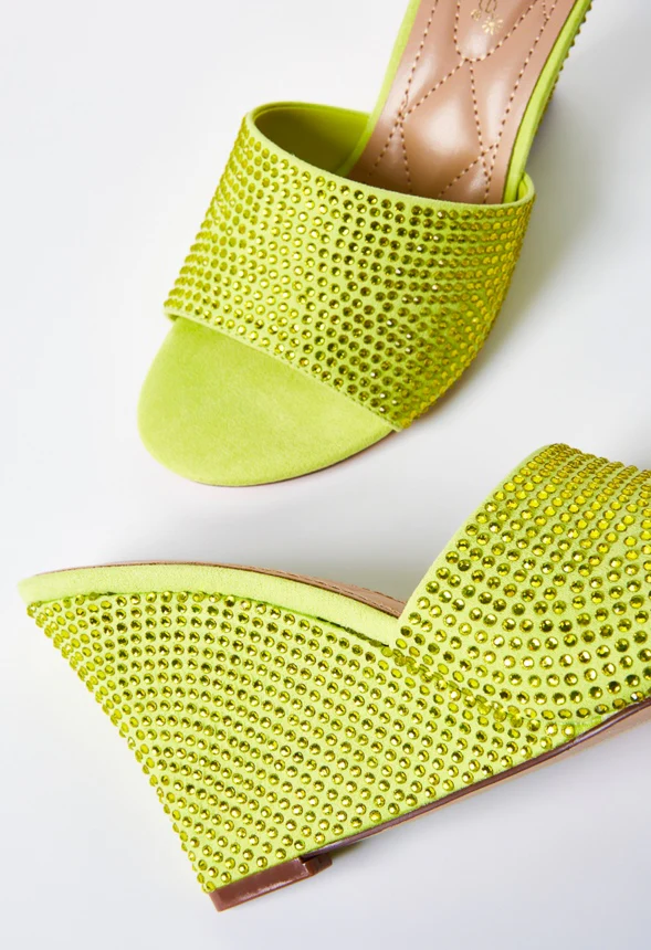 Vienna Wedge Sandal - Image 7