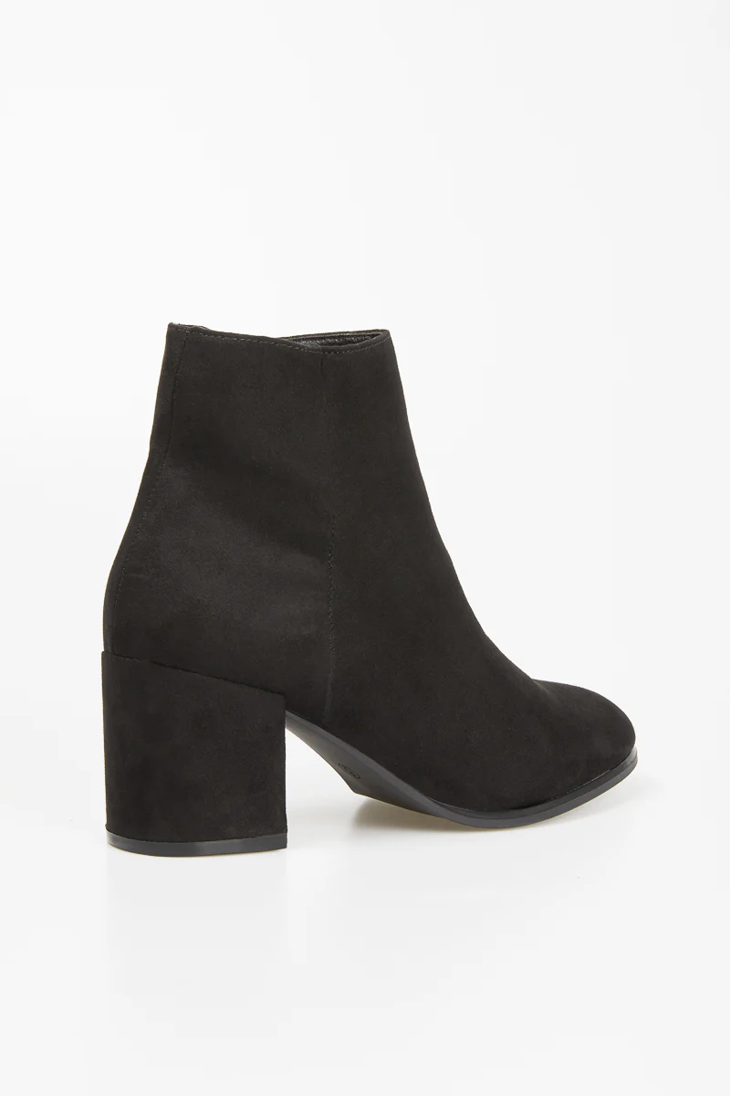 Wahi Heeled Ankle Boot - Image 4