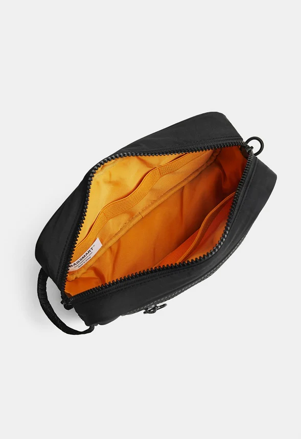 Walker Waterproof Dopp Kit - Image 2