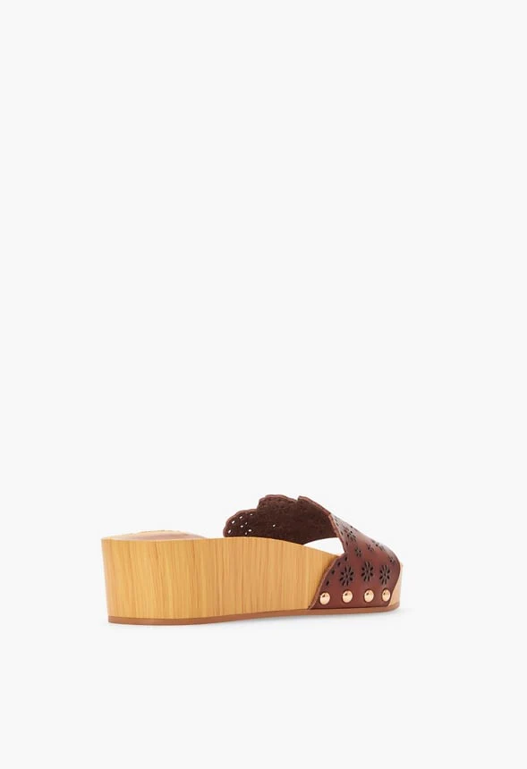 Wavy Eyelet Slide Sandal - Image 3