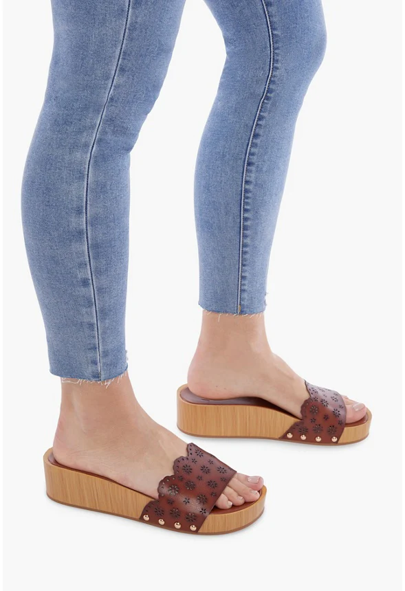Wavy Eyelet Slide Sandal - Image 5