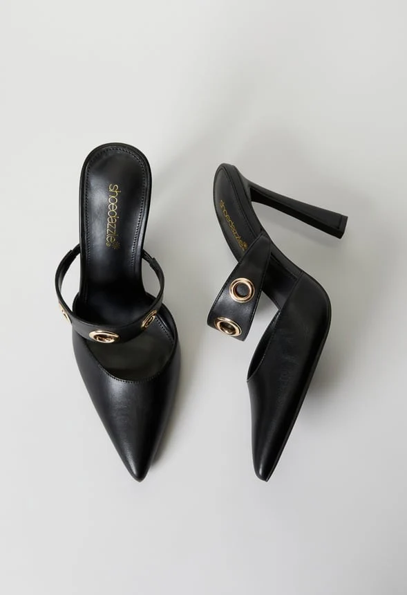 Whit Pointed Toe Pump - Image 6