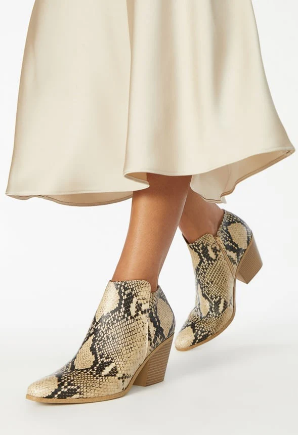 Willow Ankle Boot - Image 3