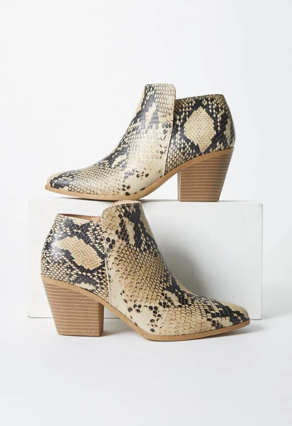 Willow Ankle Boot - Image 6