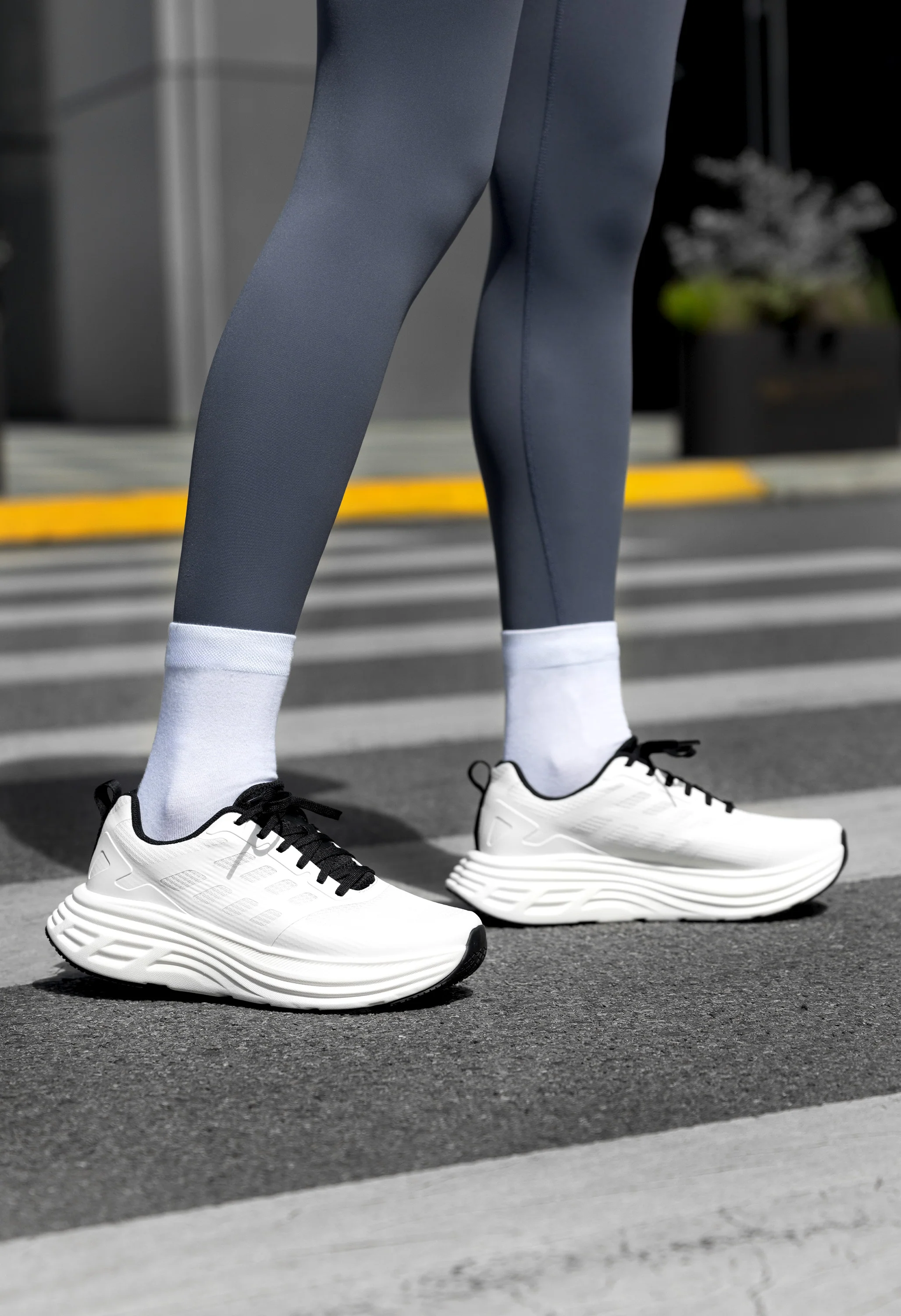 Women's Breathable Lifestyle Walking Sneakers - Image 7