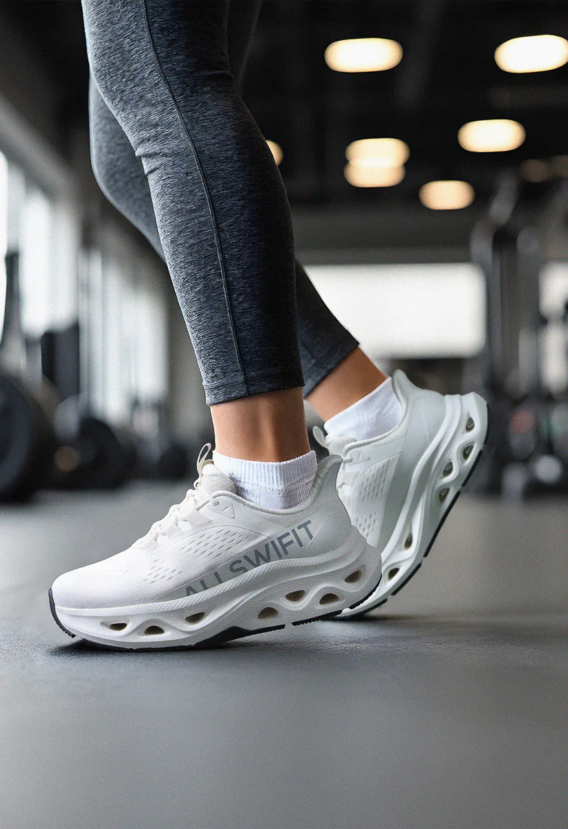 Women's Breathable Lightweight Running Shoes - Image 2