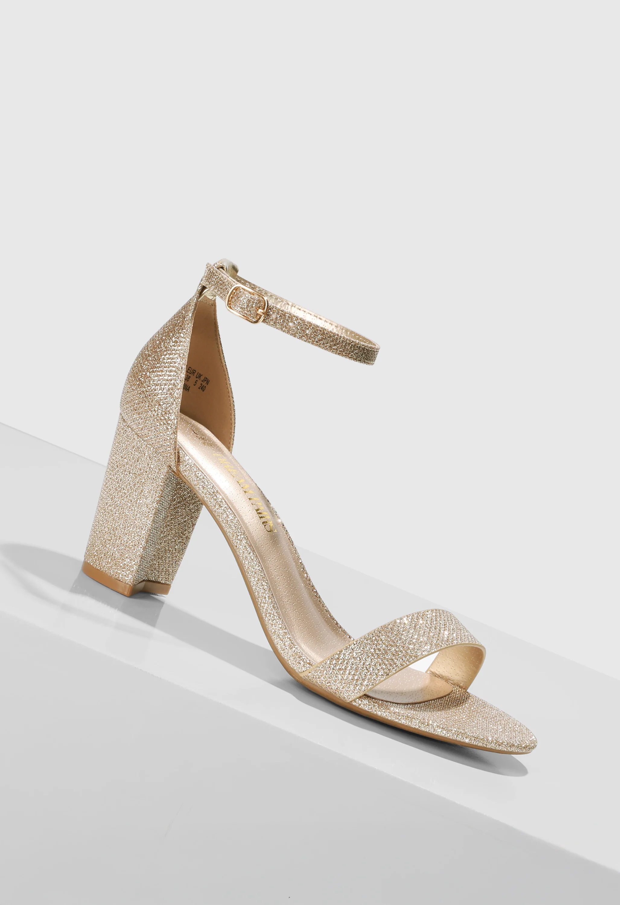 Women's Chunk Low Heel Pump Sandals - Image 4