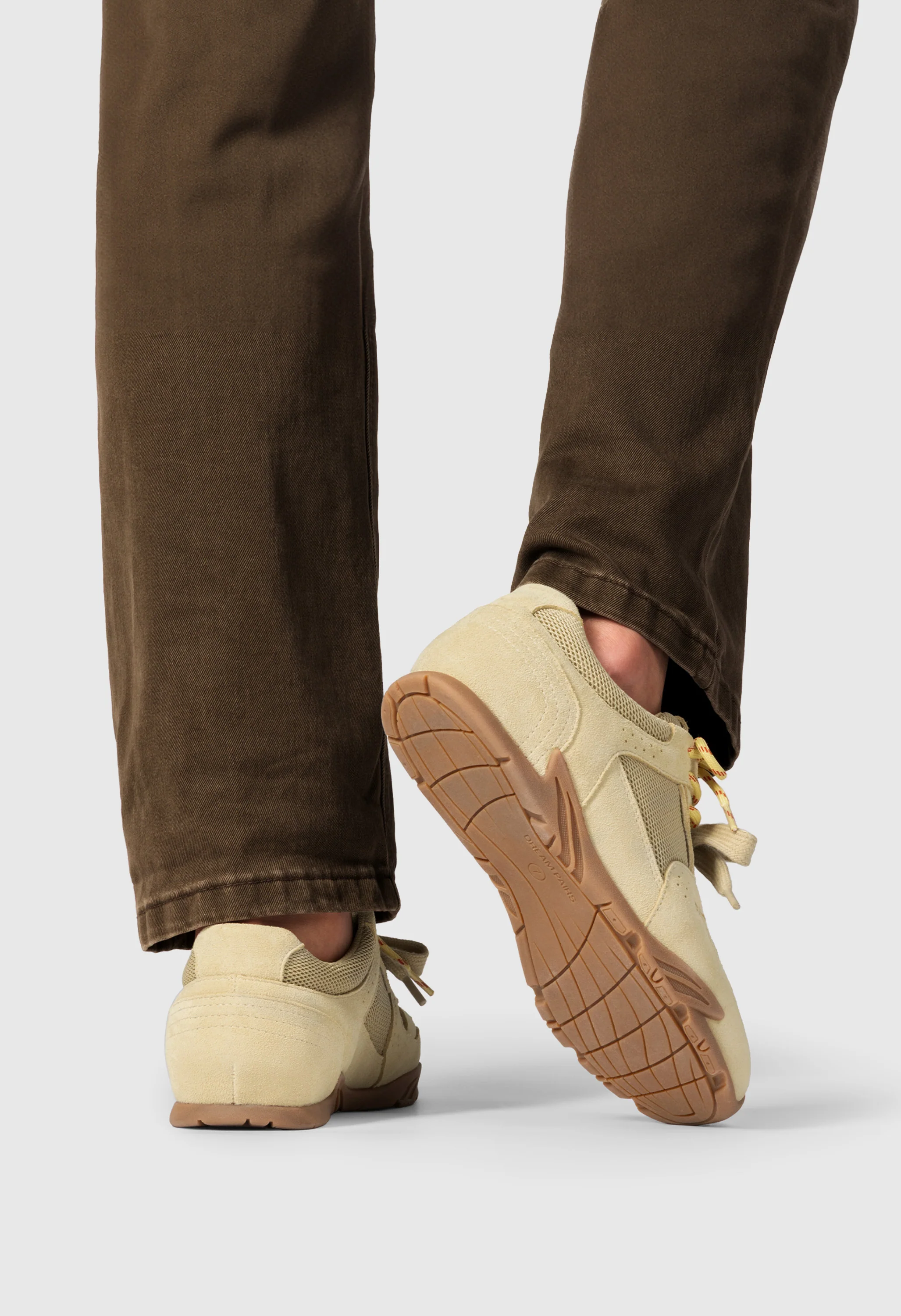 Women's Lightweight Vintage Breathable Casual Fashion Sneakers - Image 5