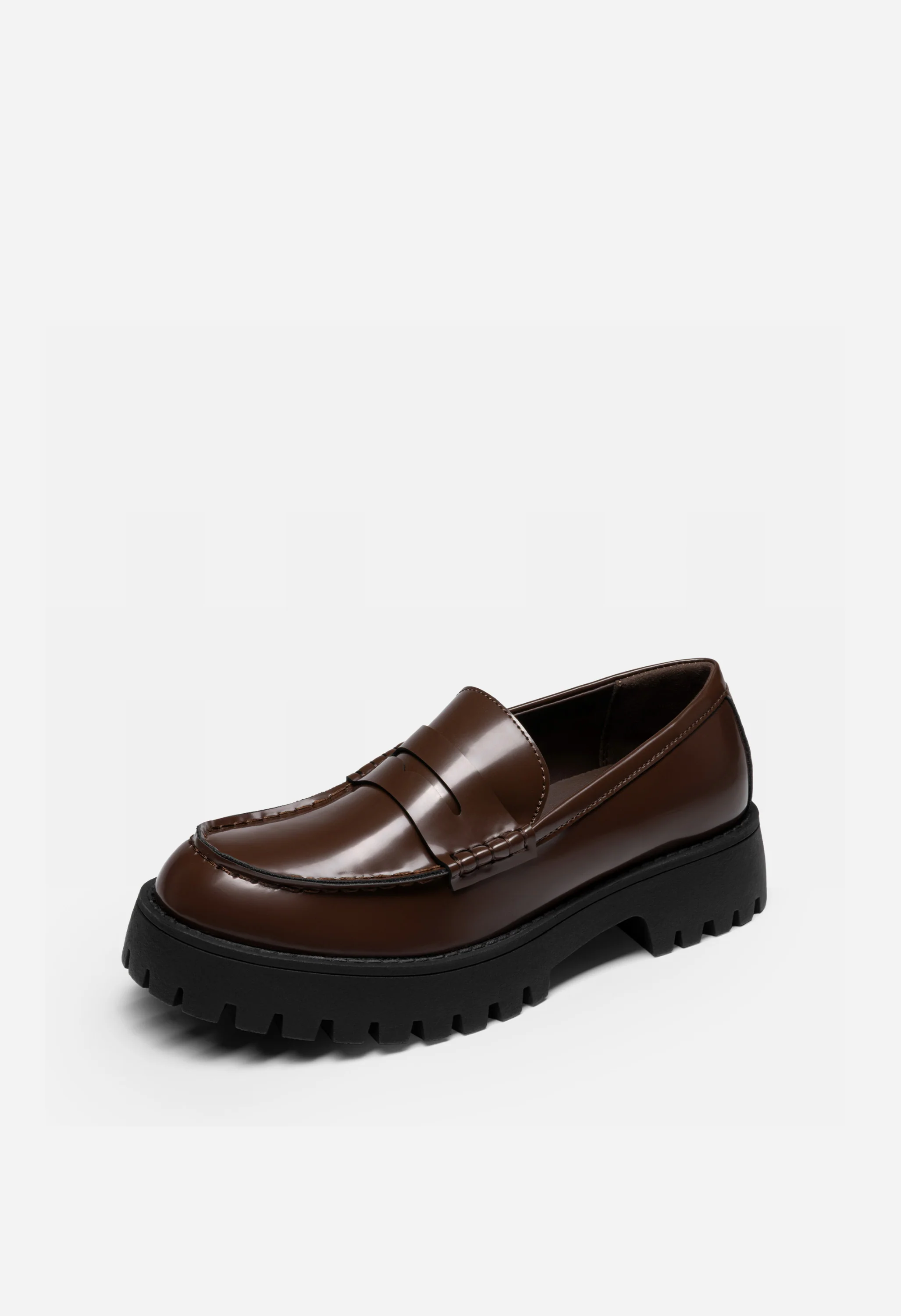 Women’s Platform Slip-On Loafers - Image 3