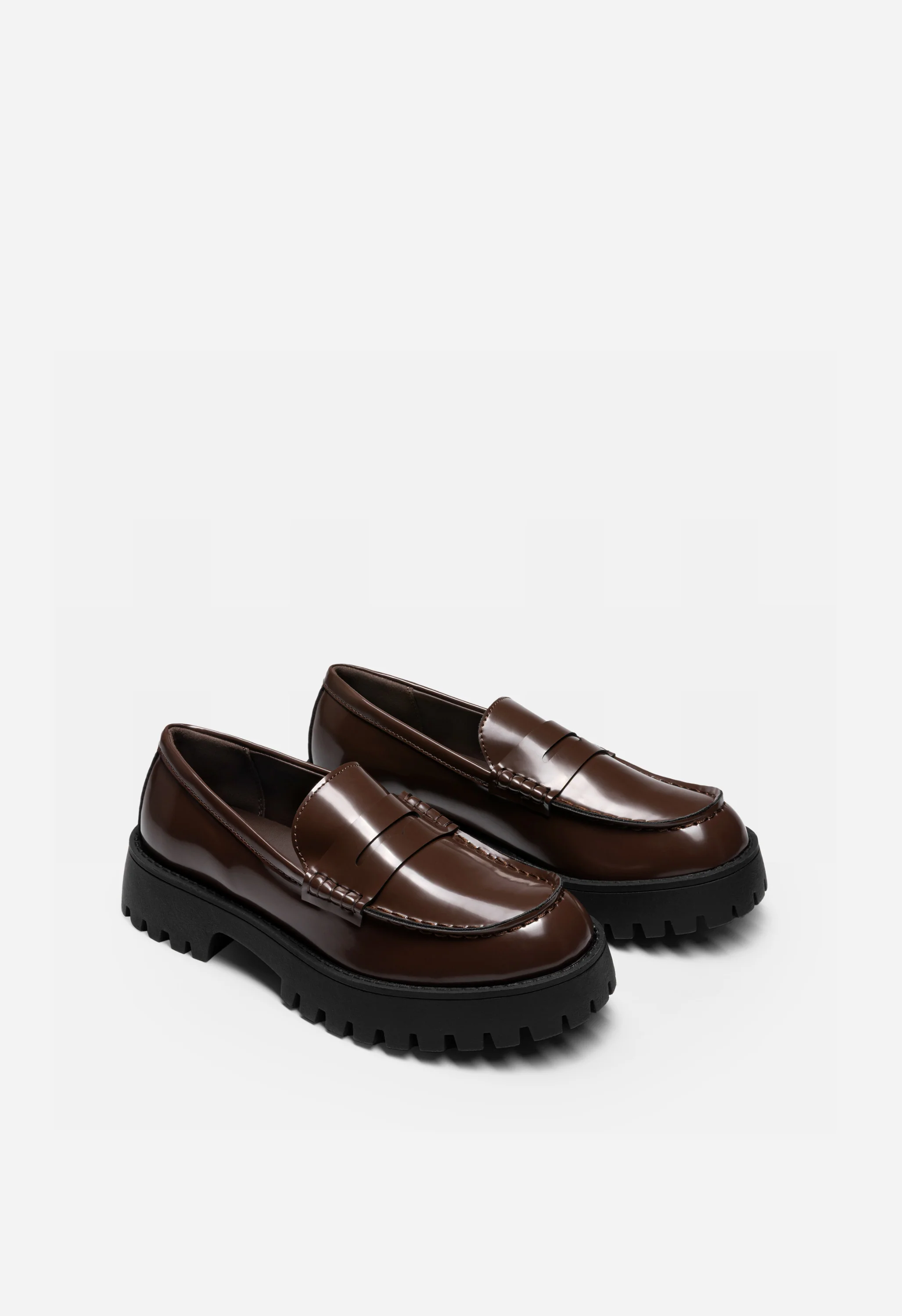 Women’s Platform Slip-On Loafers - Image 4