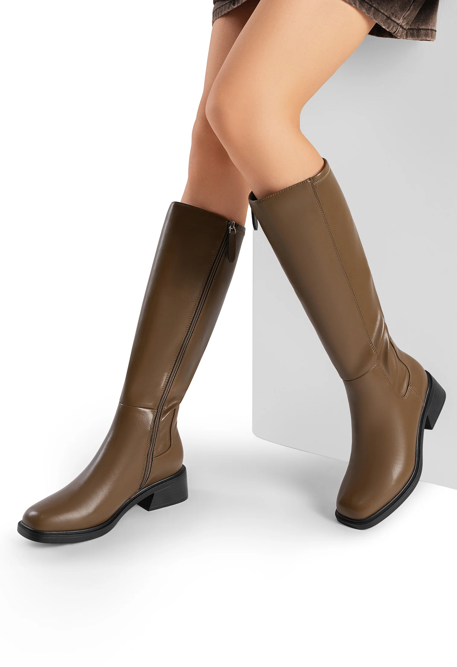 Women's Square Toe Knee High Boots - Image 3