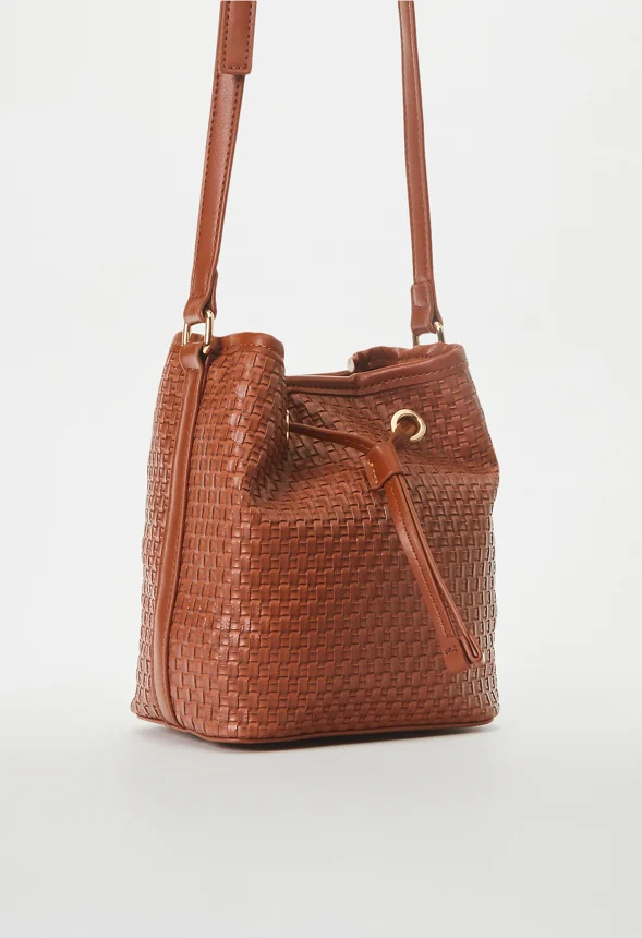 Woven Bucket Bag - Image 2