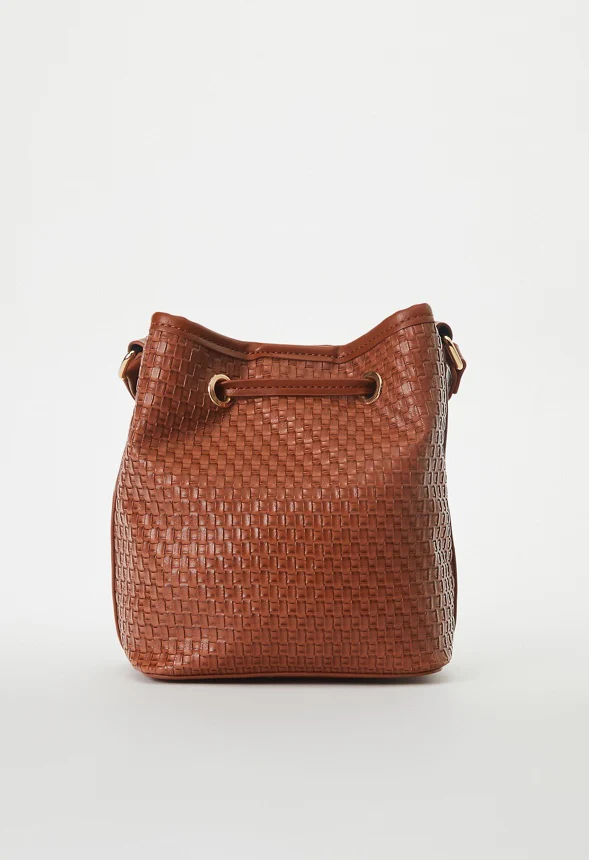 Woven Bucket Bag - Image 4