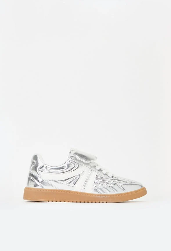 Wren Court Sneaker