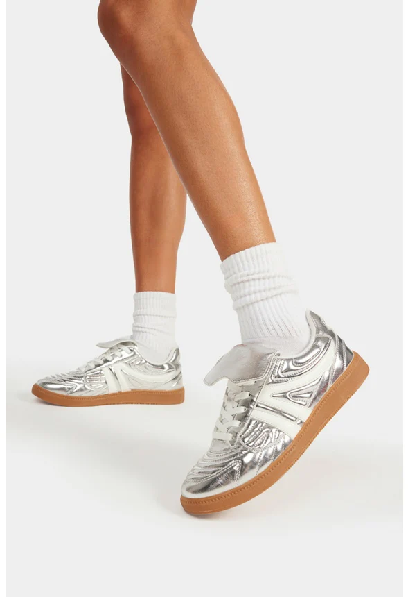 Wren Court Sneaker - Image 2