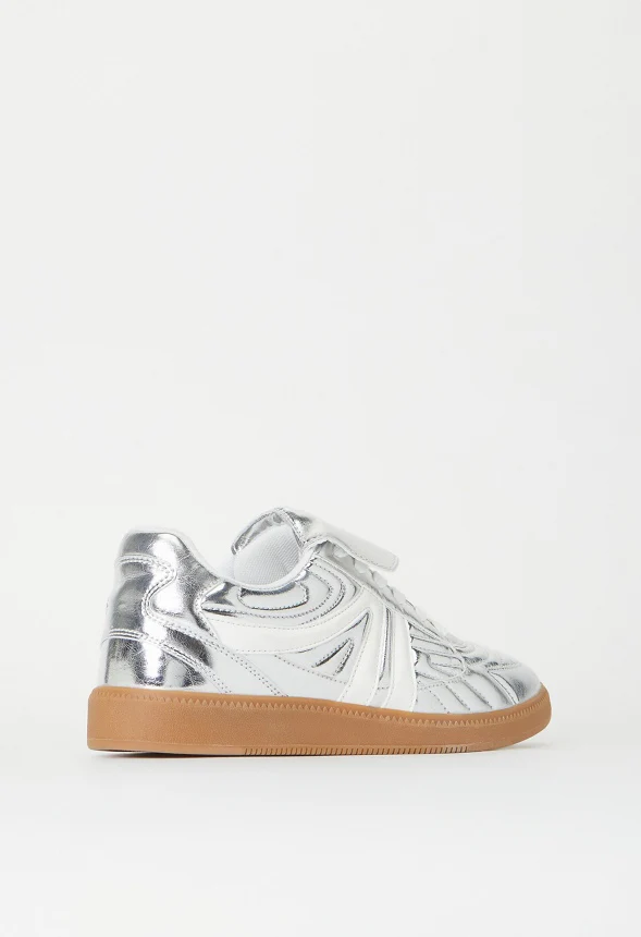 Wren Court Sneaker - Image 4