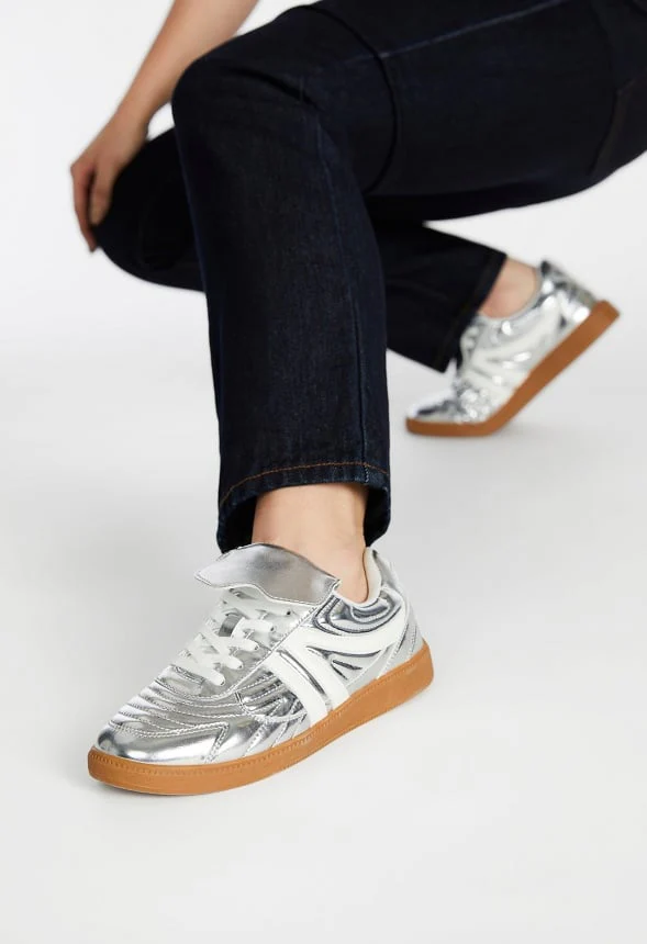 Wren Court Sneaker - Image 9