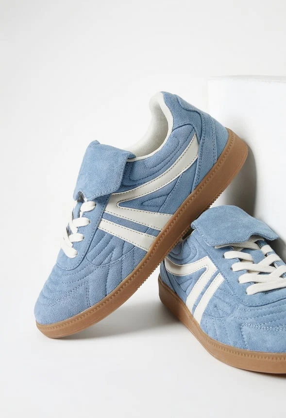 Wren Court Sneaker - Image 6
