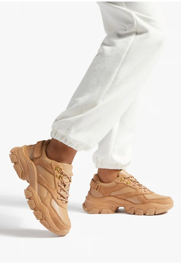 Ximena Chunky Sneaker - Image 2