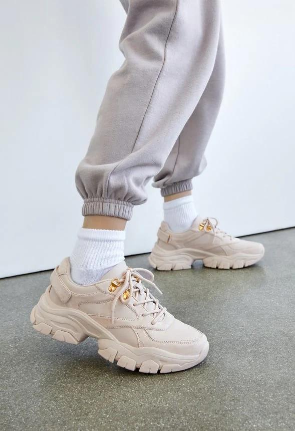 Ximena Sneaker - Image 7