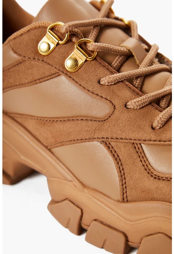 Ximena Sneaker - Image 4