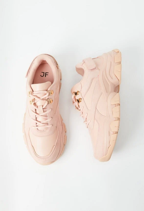 Ximena Sneaker - Image 4