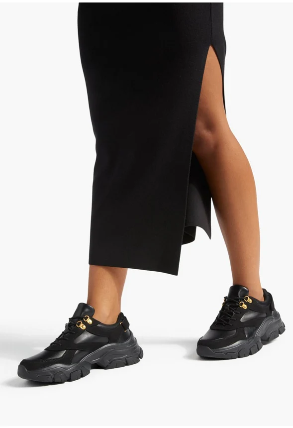 Ximena Sneaker - Image 5