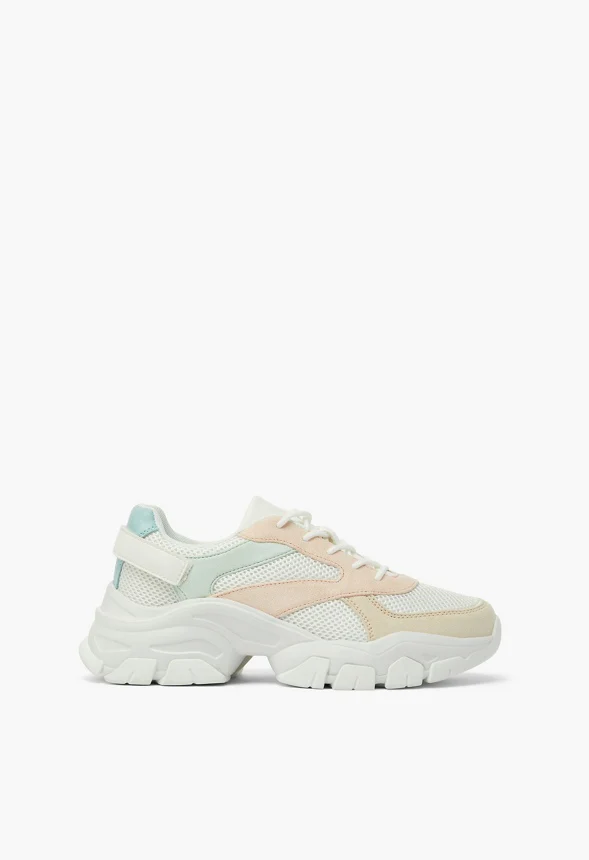 Ximena Sneaker - Image 3