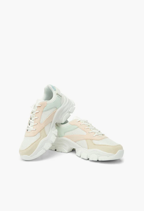 Ximena Sneaker - Image 5