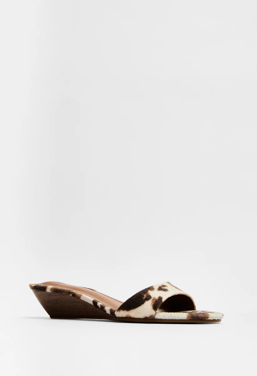 Zoe Wedge Sandal - Image 3