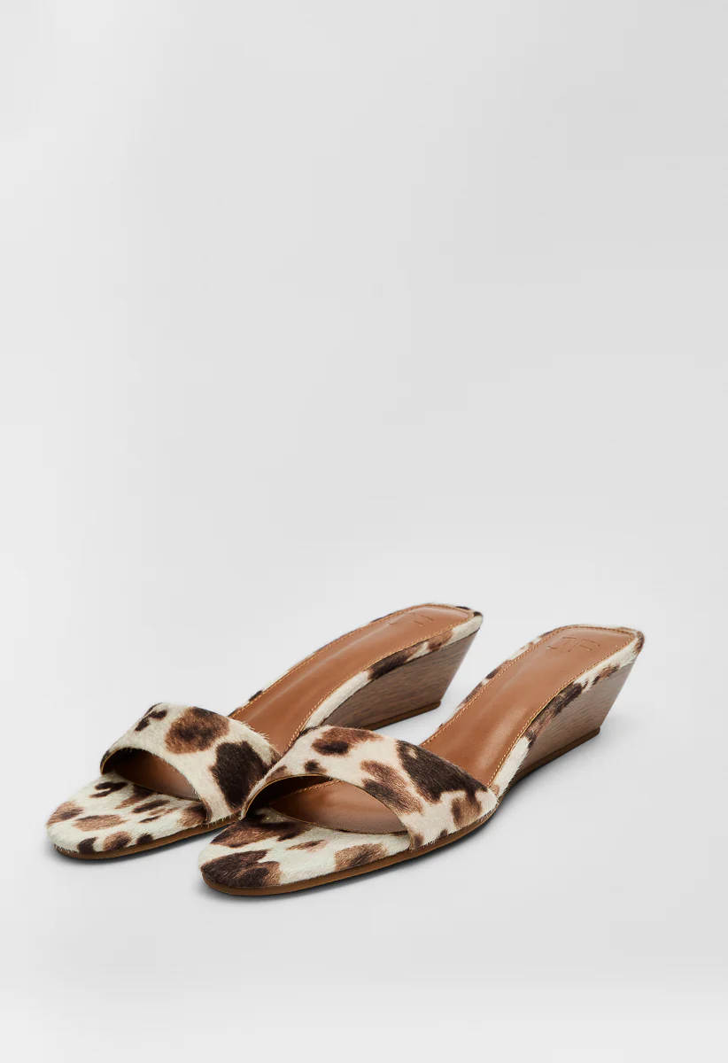 Zoe Wedge Sandal - Image 5