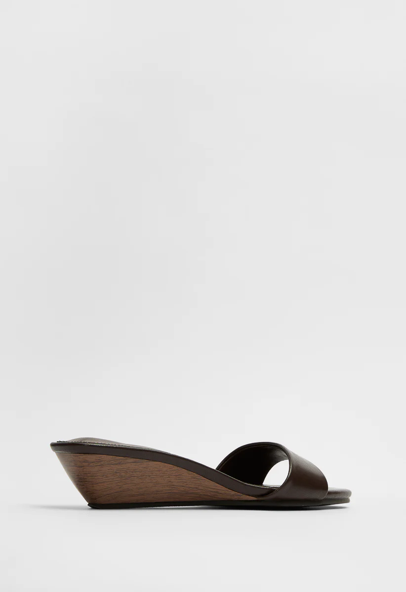 Zoe Wedge Sandal - Image 4
