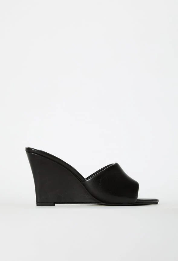 Zola Wedge Sandal - Image 3