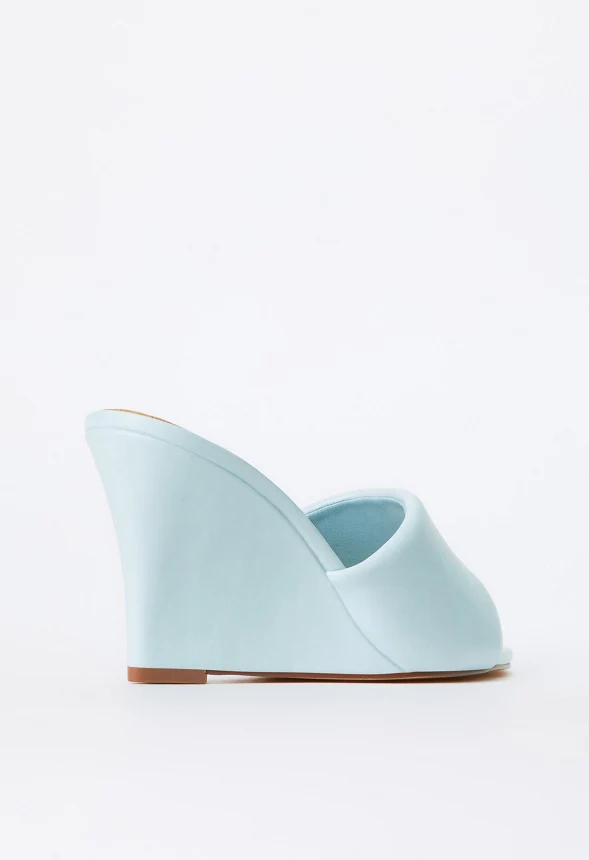 Zola Wedge Sandal - Image 5