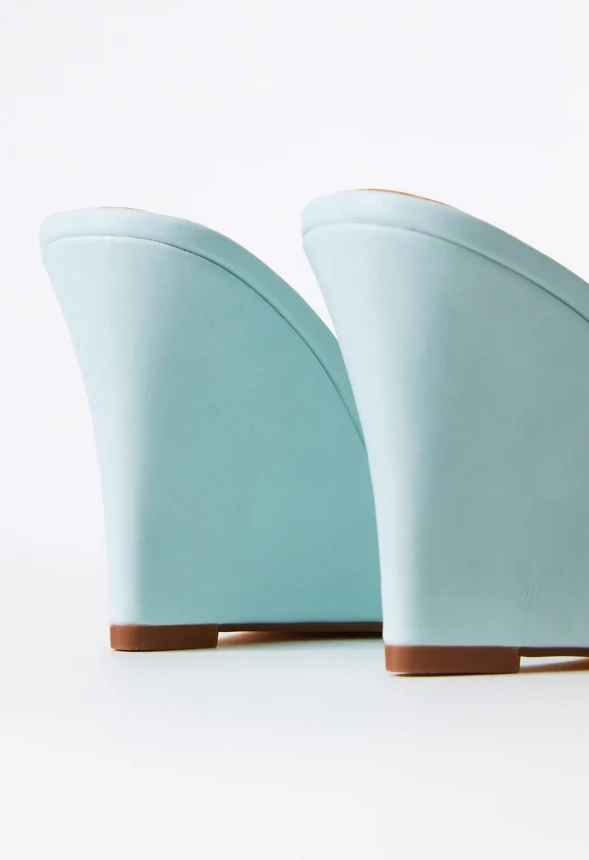 Zola Wedge Sandal - Image 7