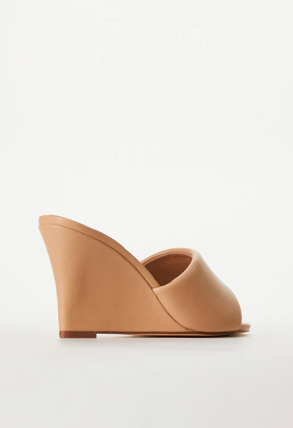 Zola Wedge Sandal - Image 4