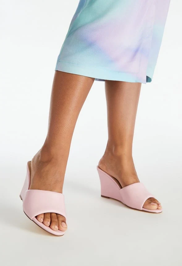 Zola Wedge Sandal - Image 2