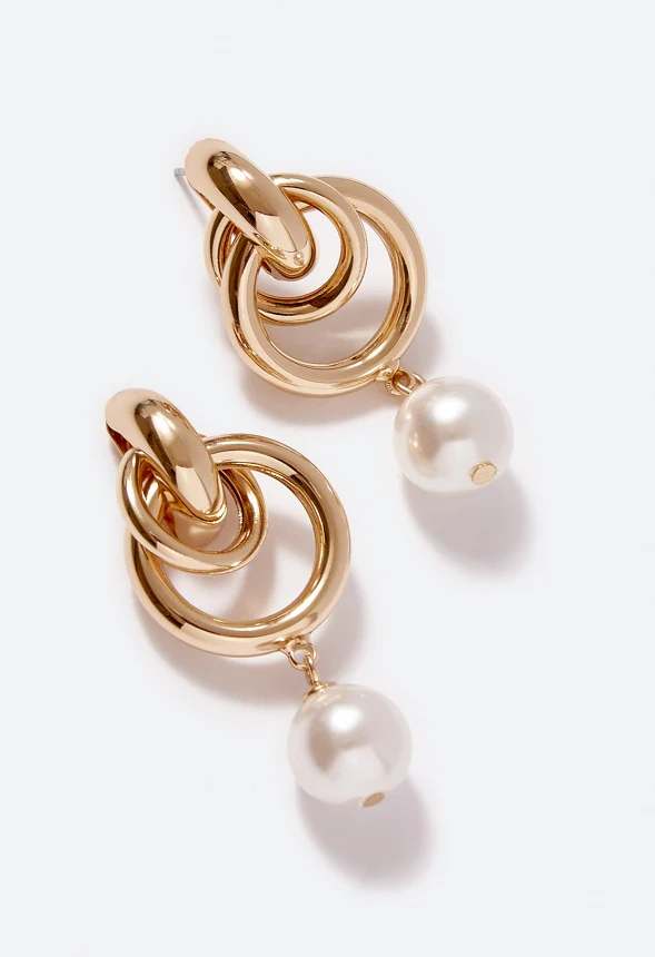 Zuri Linked Rings & Pearl Drop Earrings - Image 3
